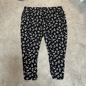 Cheetah Print Slack Leggings